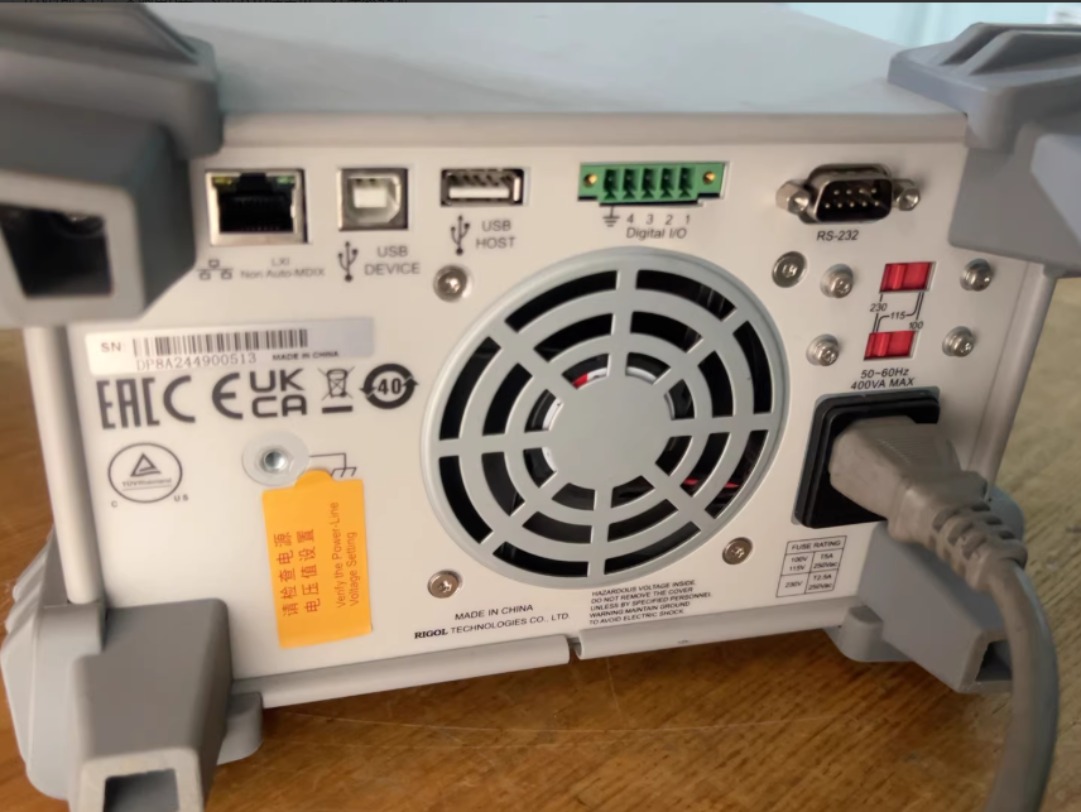 1 szt. Rigol DP831A Potrójny P – Linear Dc Power Supply Triple Output recenzja i cena
